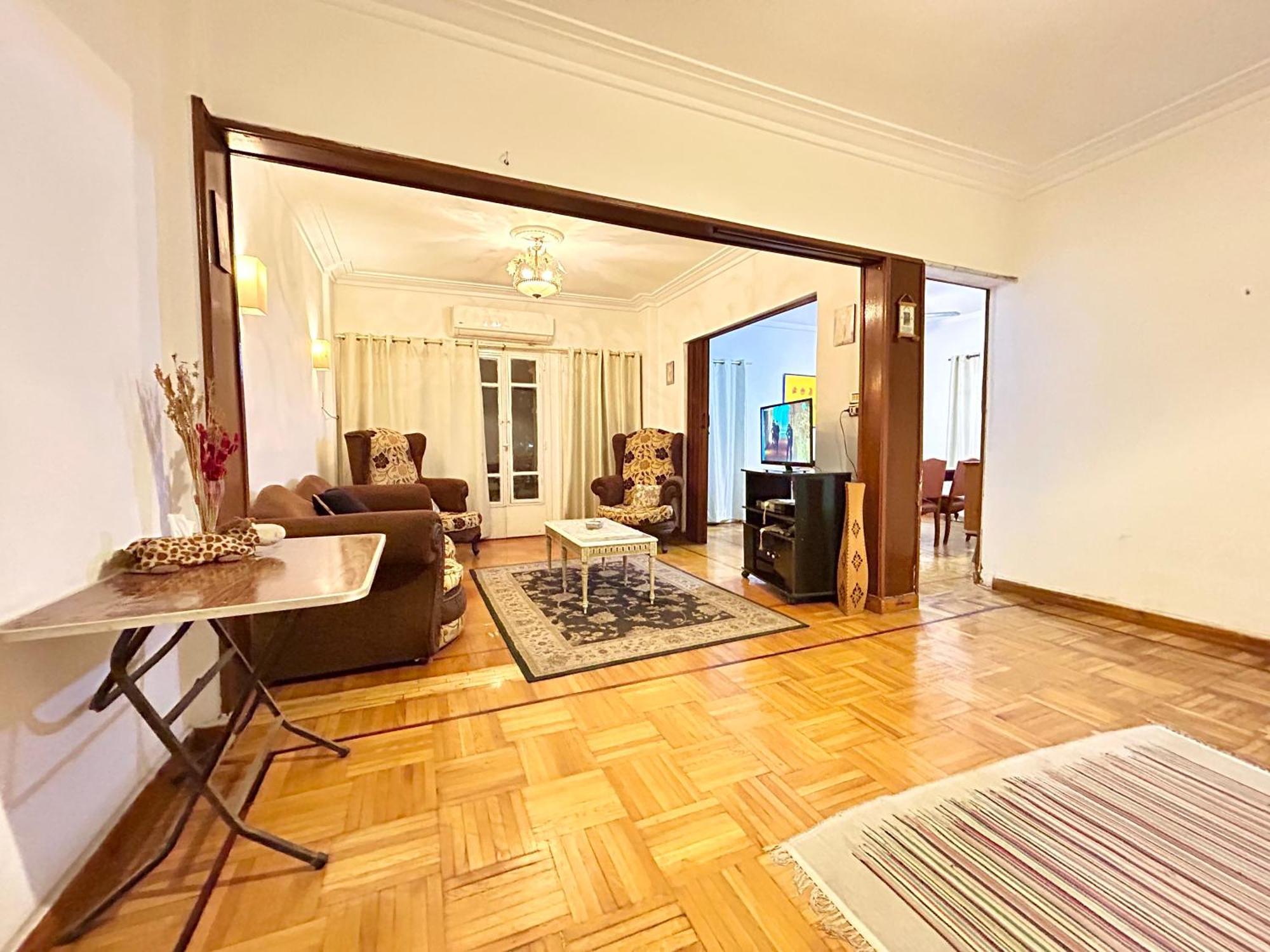 Cozy Entire In Centre Of Maadi Appartement Caïro