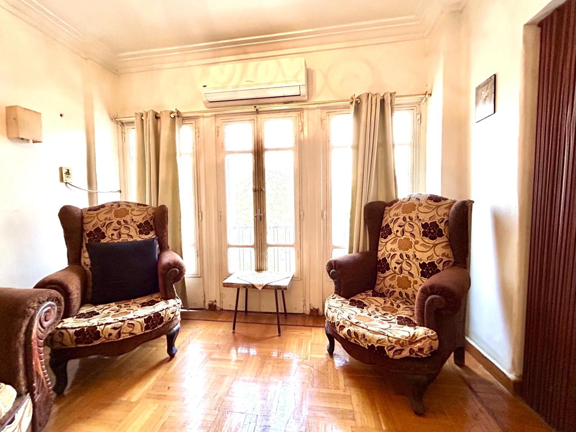 Cozy Entire In Centre Of Maadi